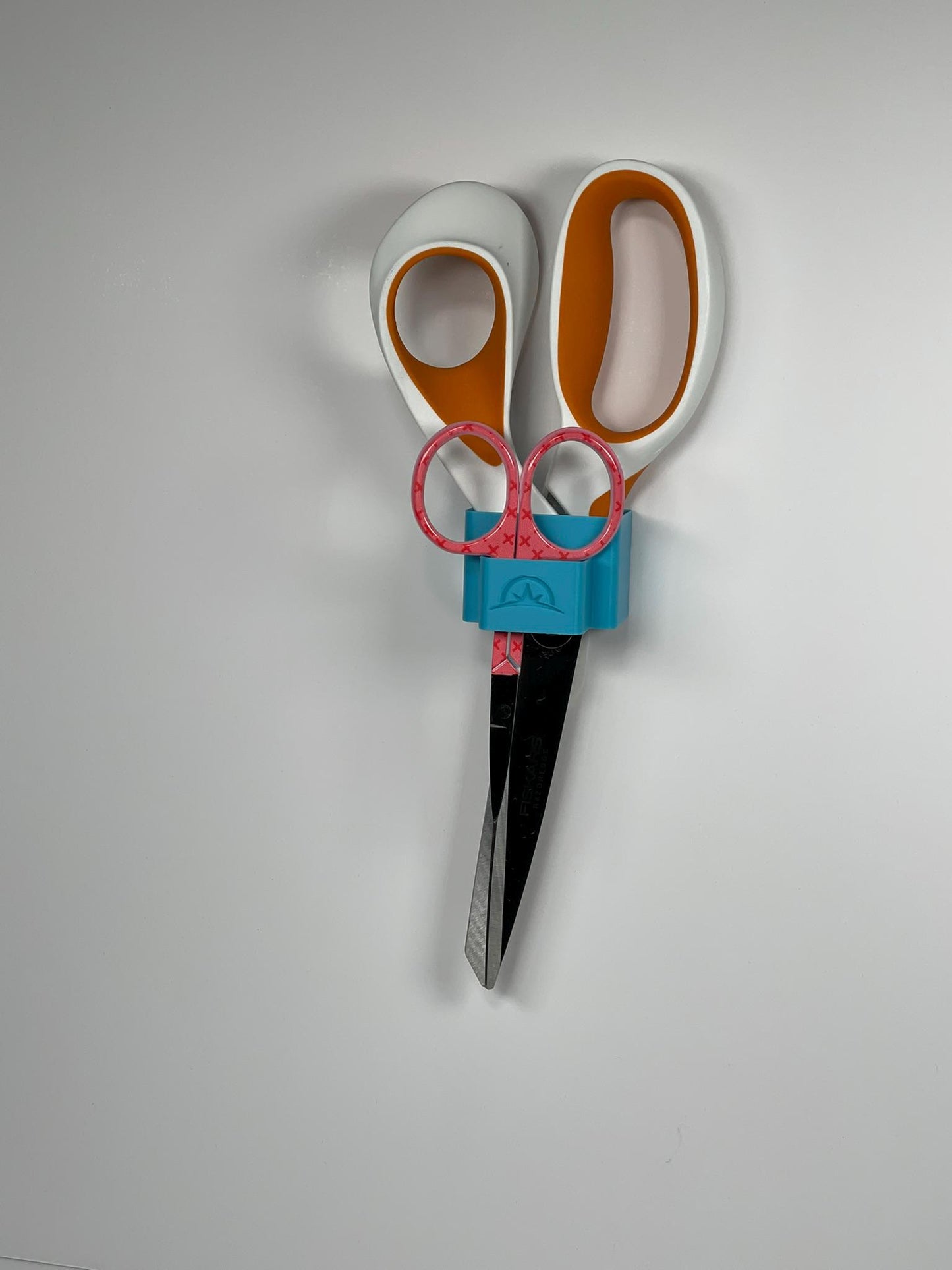 Scissor Holder for Large and Small Scissors - Use on your machine or mount on the wall. Command Strips Included