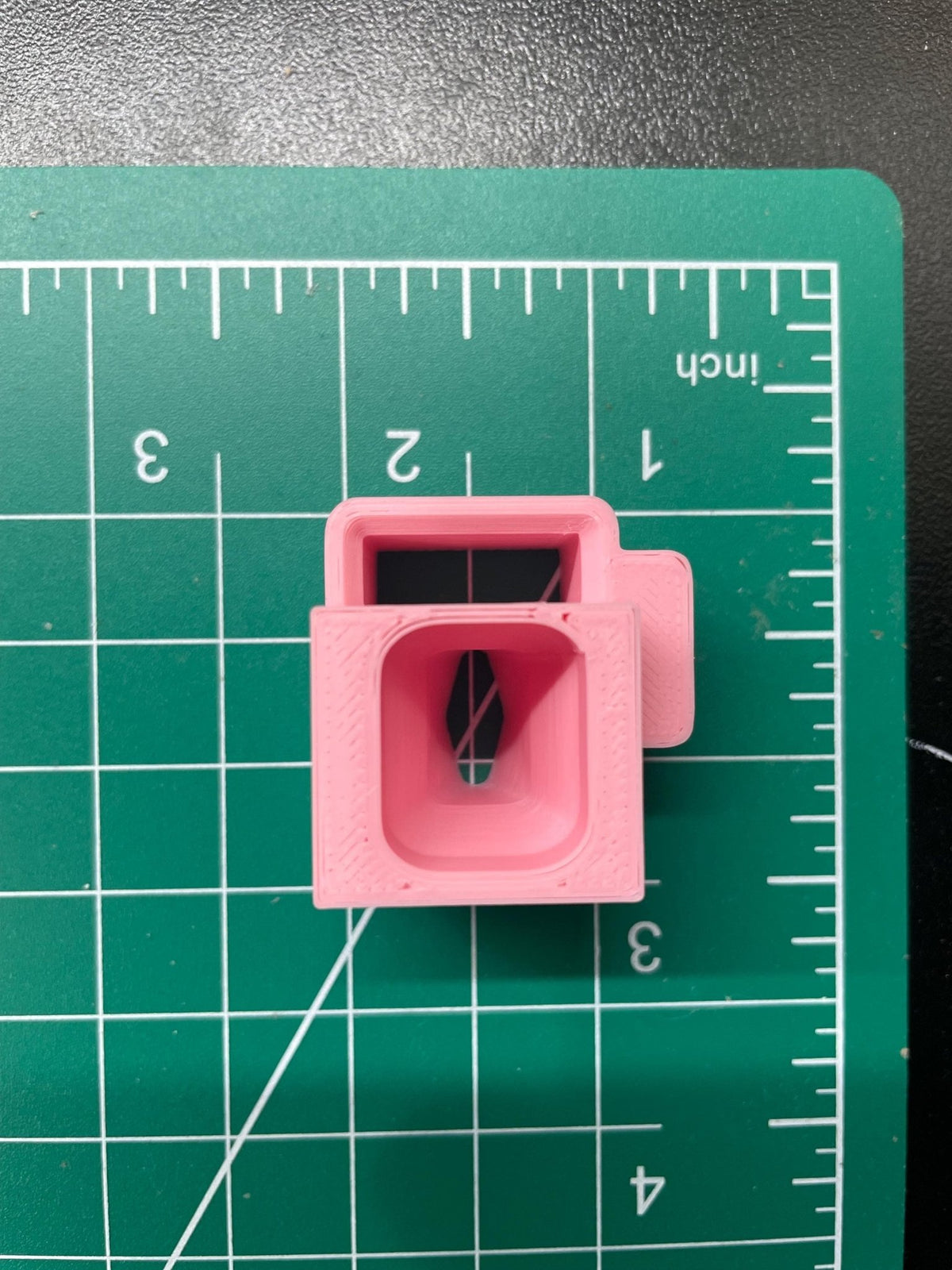 Magnetic Seam Ripper Holder for Sewing Machine | Scissor & Pin Organizer | Snip-n-Pick Dock™ | Sewing Notion - Ray of Sonshine Design