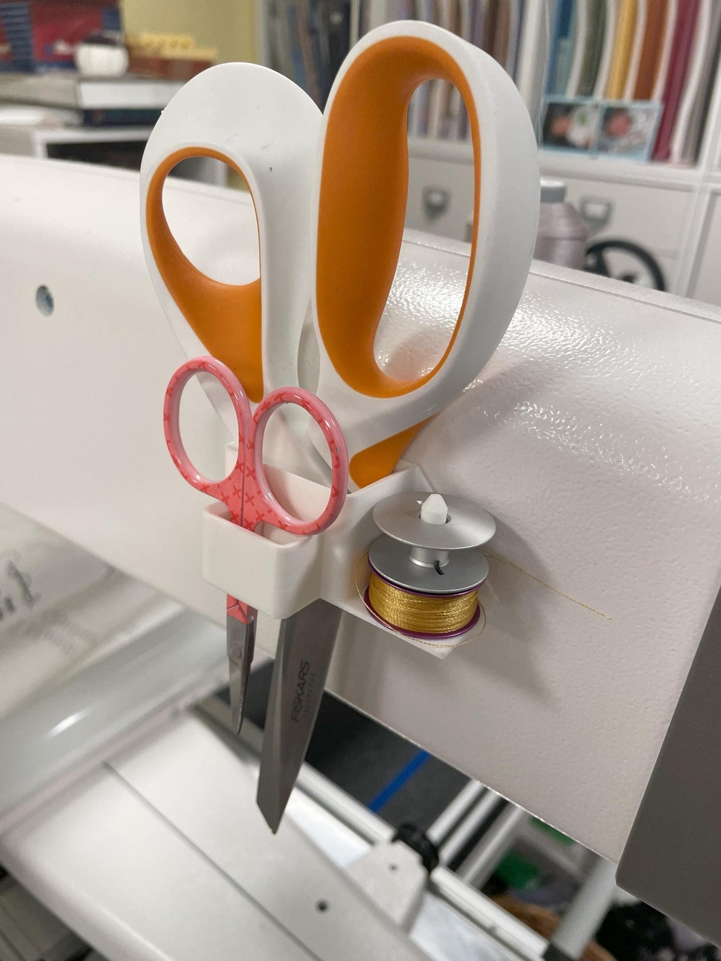 Quilt Machine, Longarm, Scissor and Bobbin Storage Organizer. Scissor Holder Longarm - Ray of Sonshine Design